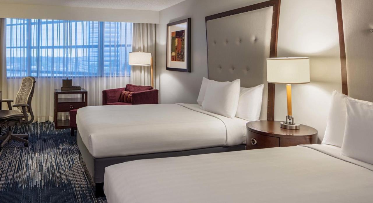 Sonesta Hotel Houston Iah Airport Экстерьер фото