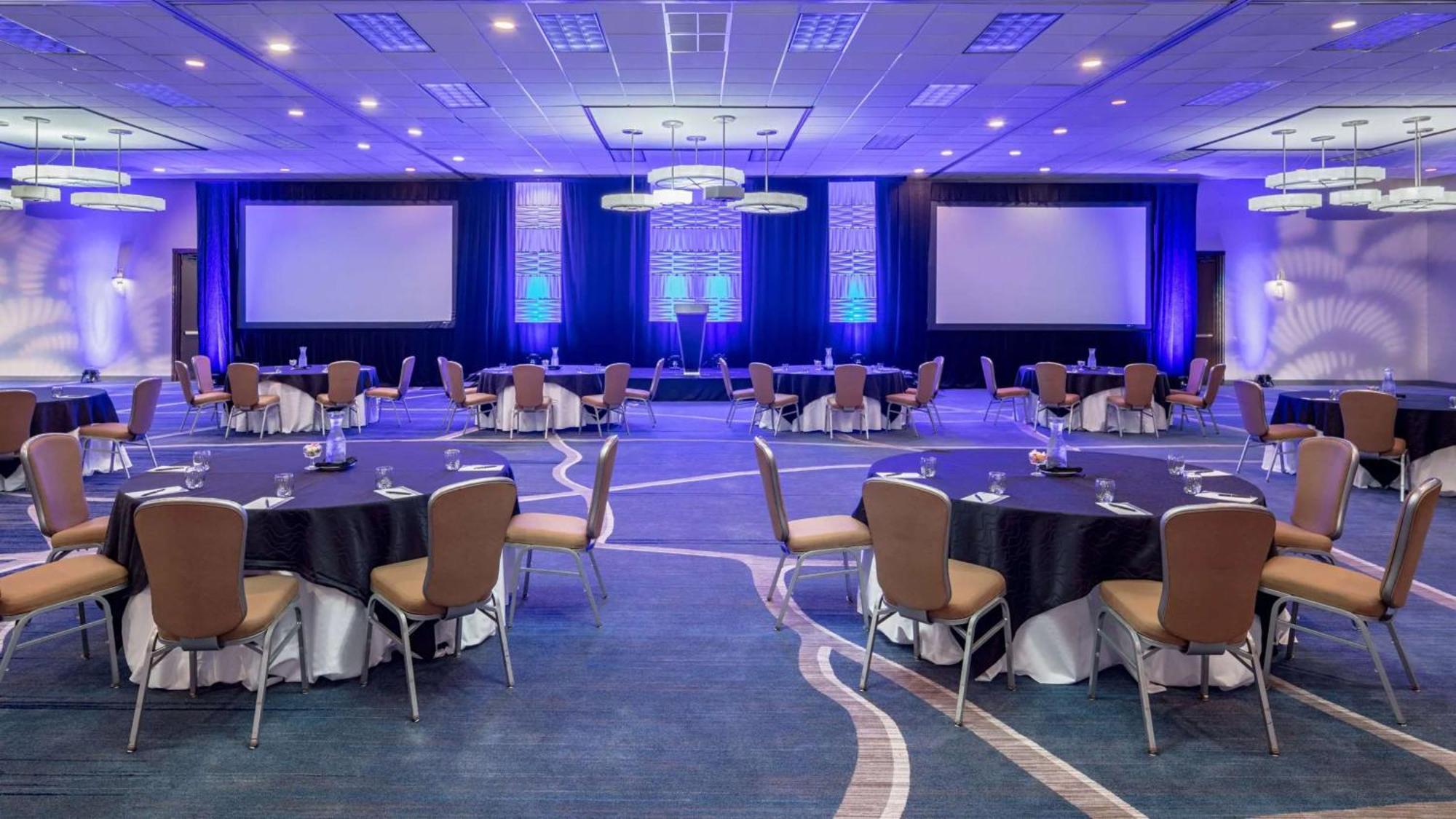 Sonesta Hotel Houston Iah Airport Экстерьер фото