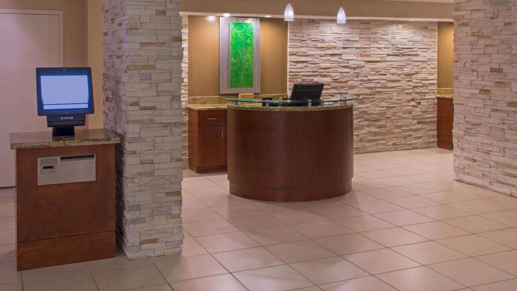 Sonesta Hotel Houston Iah Airport Экстерьер фото