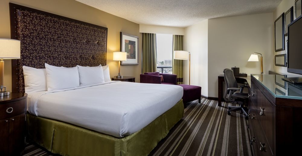Sonesta Hotel Houston Iah Airport Экстерьер фото